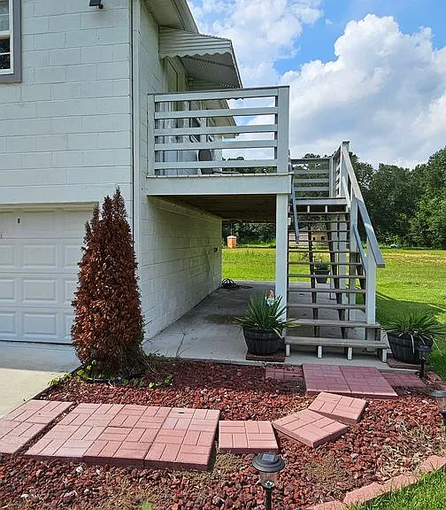 7348 Highmarket St — Photo 2