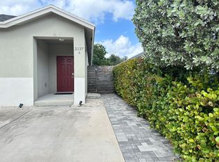 2137 Madison St #B, Hollywood, FL 33020