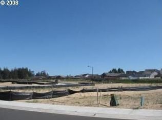 3630 Virginia Ave, North Bend, OR 97459