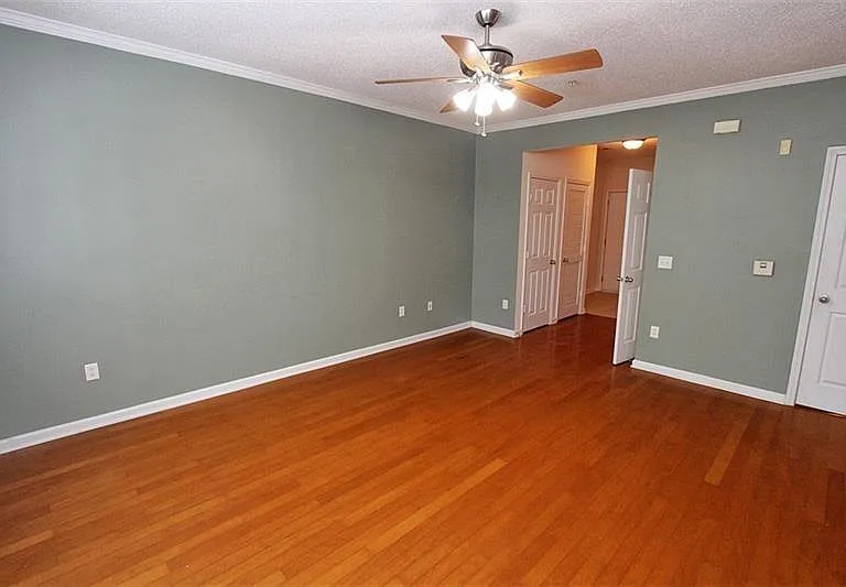 3500 Sweetwater Rd #312 — Photo 6