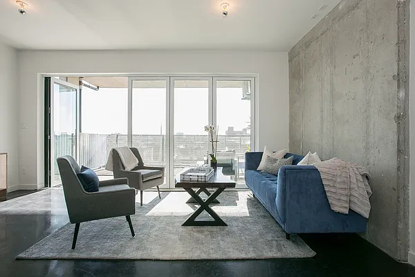 Rented by Compass | media 10