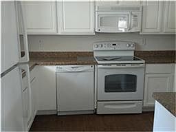5th image of 18033 Whispering Pines Dr