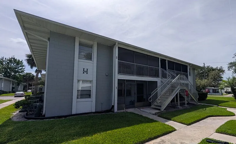 700 E Airport Blvd #H5