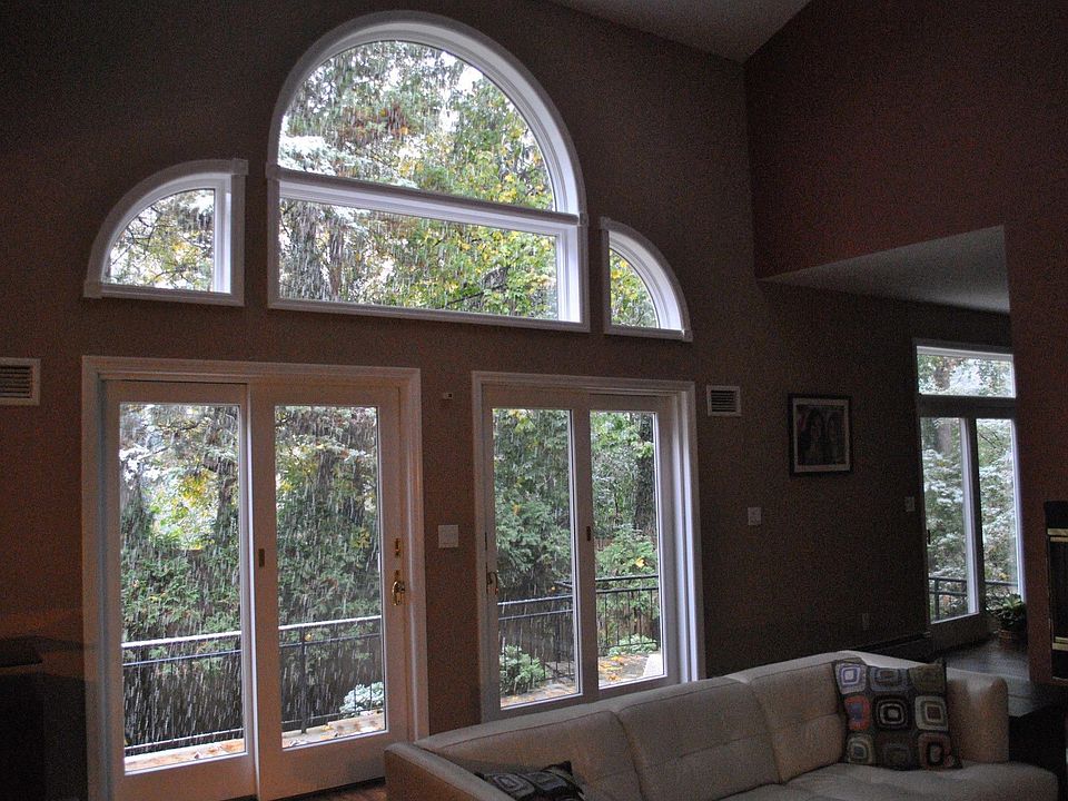 1st image of 137 Walworth Ave