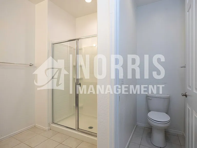 336 E Hawaii Dr — Photo 26