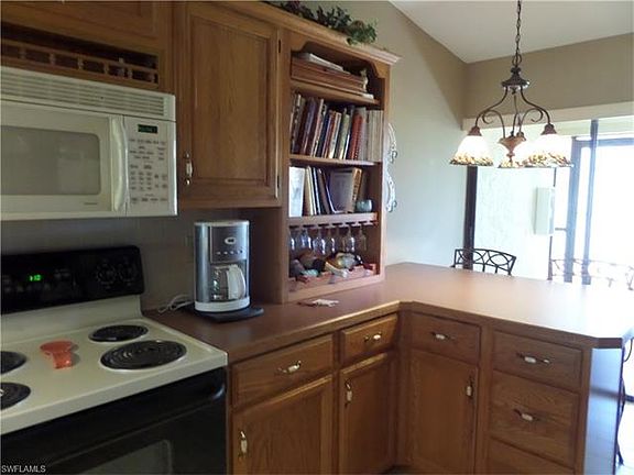 3rd image of 5419 Fox Hollow Dr