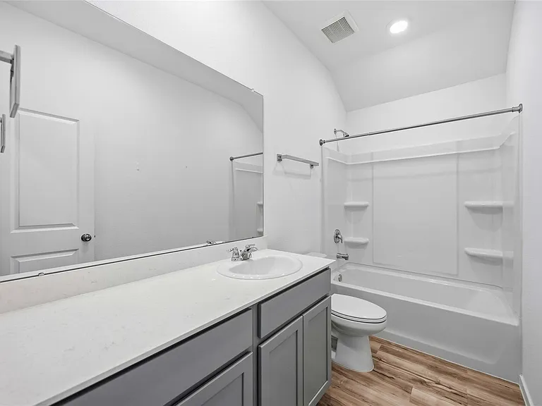 4907 Gentle Creek Ct — Photo 27