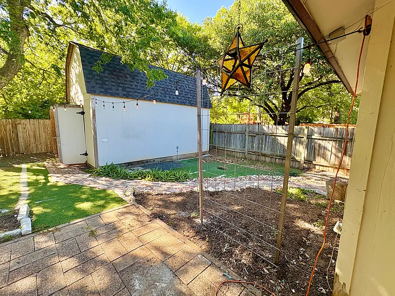 1626 Chippeway Ln — Photo 16