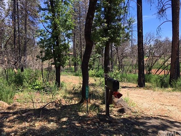 2nd image of 5568 De Sante Ln