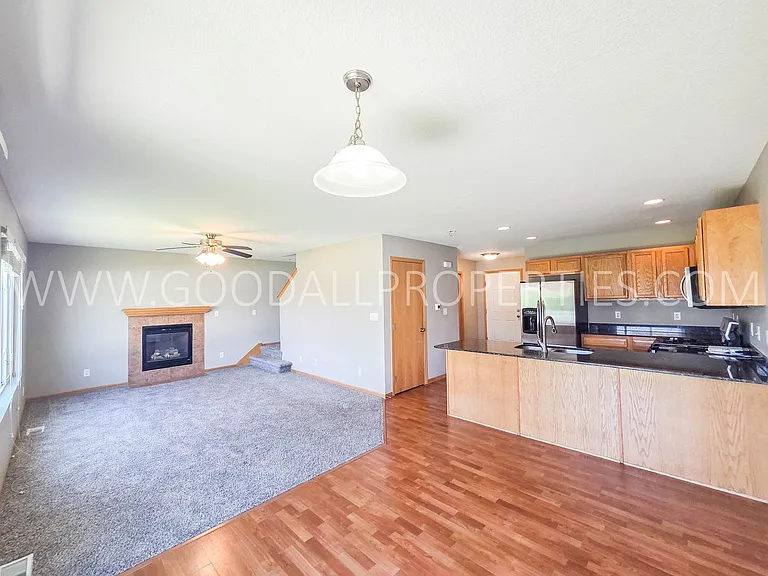 4015 154th St — Photo 3