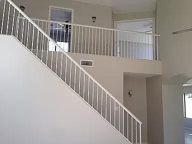 5th image of 1363 W Lark Dr