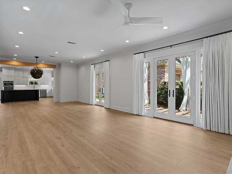 30 Crane Park — Photo 12