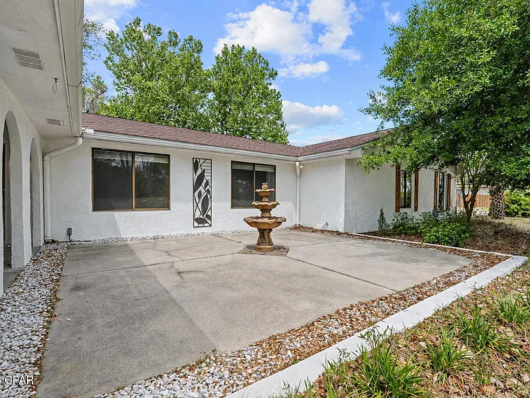 2194 Briawood Cir #1 — Photo 5