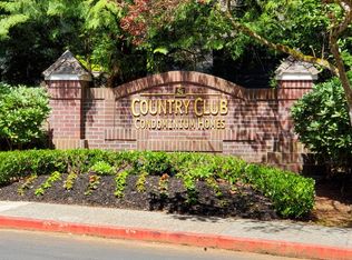 15433 Country Club Dr, Bothell, WA 98012