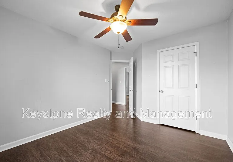 1405 Mutual Dr — Photo 13