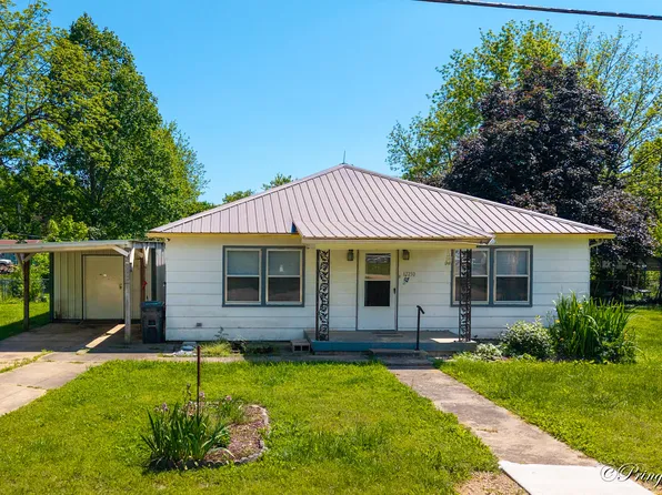 17150 3rd Street, Winona, MO 65588
