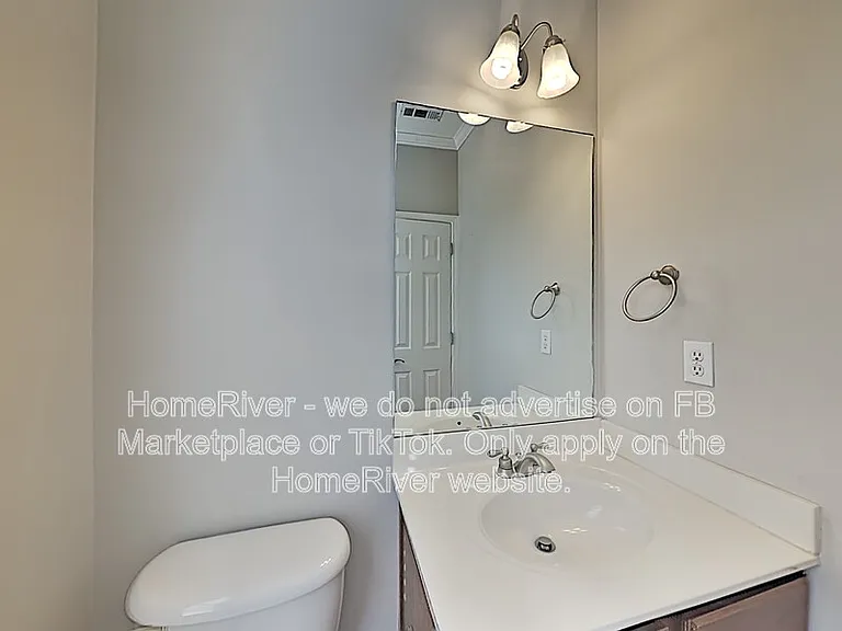 305 Williamson St SE — Photo 21