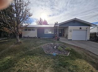 614 3rd St SE, Cut Bank, MT 59427