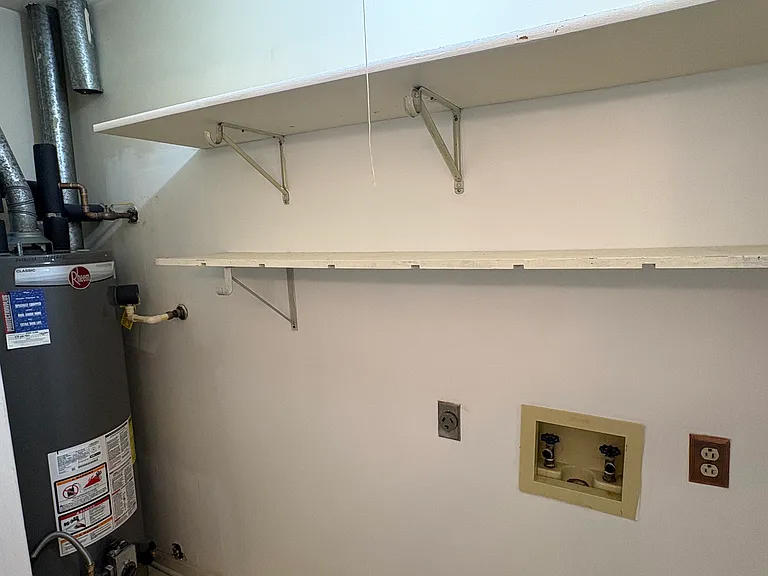 2202 Storey Ct — Photo 15