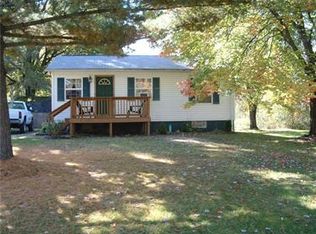 2747 Marr Rd, Pulaski, PA 16143