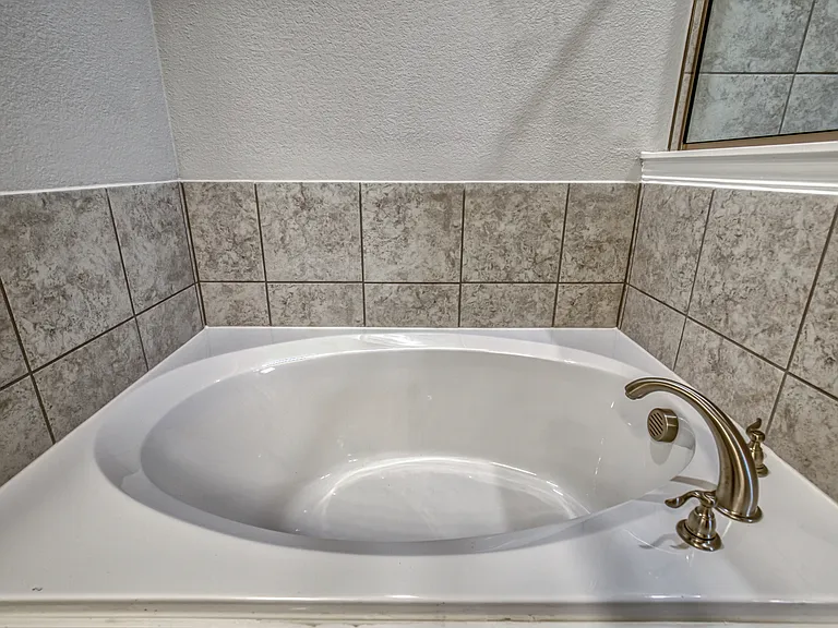 207 Gardenia Dr — Photo 27