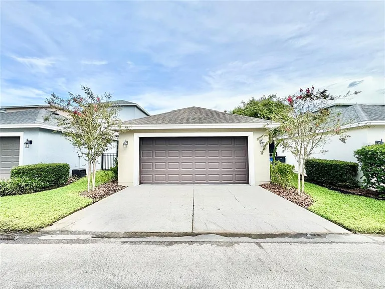 7208 Milestone Dr — Photo 23