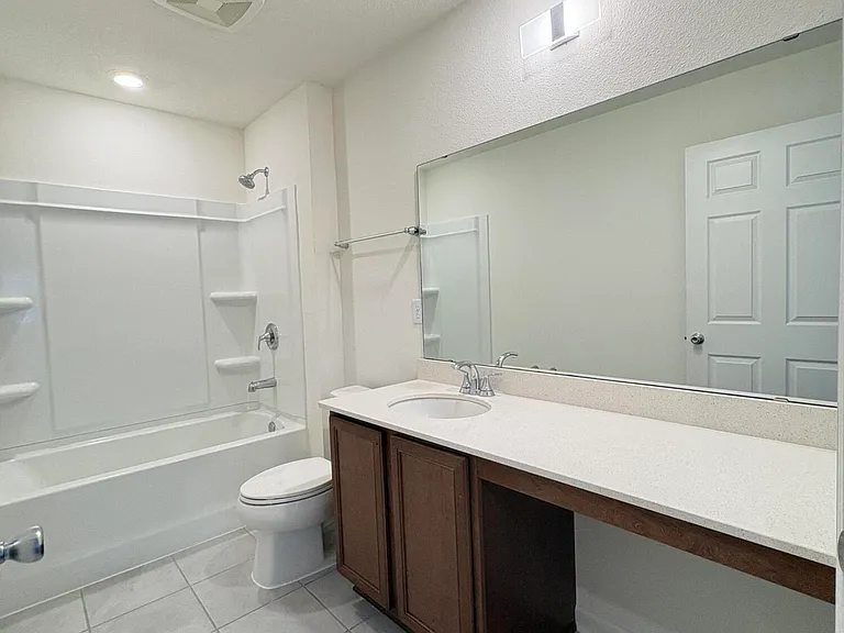 302 Rambling Brook Trl — Photo 24
