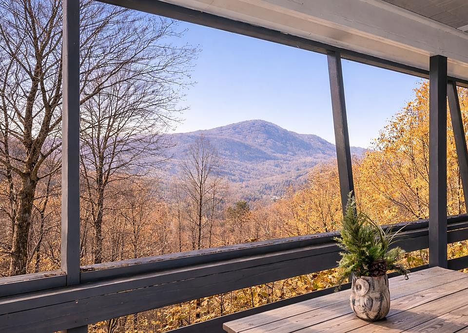 1st image of 15 Grouse Rd