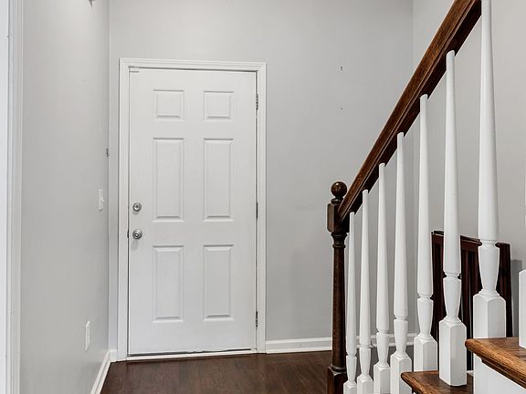 4th image of 2413 New Holland Cir