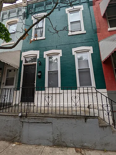2254 N Gratz St Photo 1