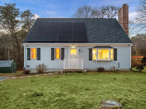 3 Muriel Lane, Teaticket, MA 02536