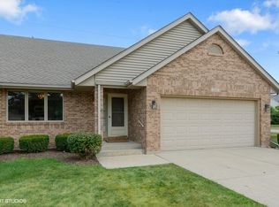 1111 Milan Dr N, Sycamore, IL 60178