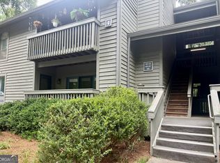 413 Tuxworth Cir, Decatur, GA 30033