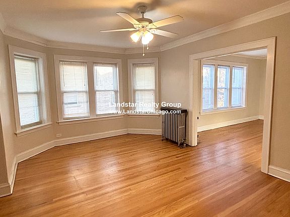 4th image of 1936 W Estes Ave #S3