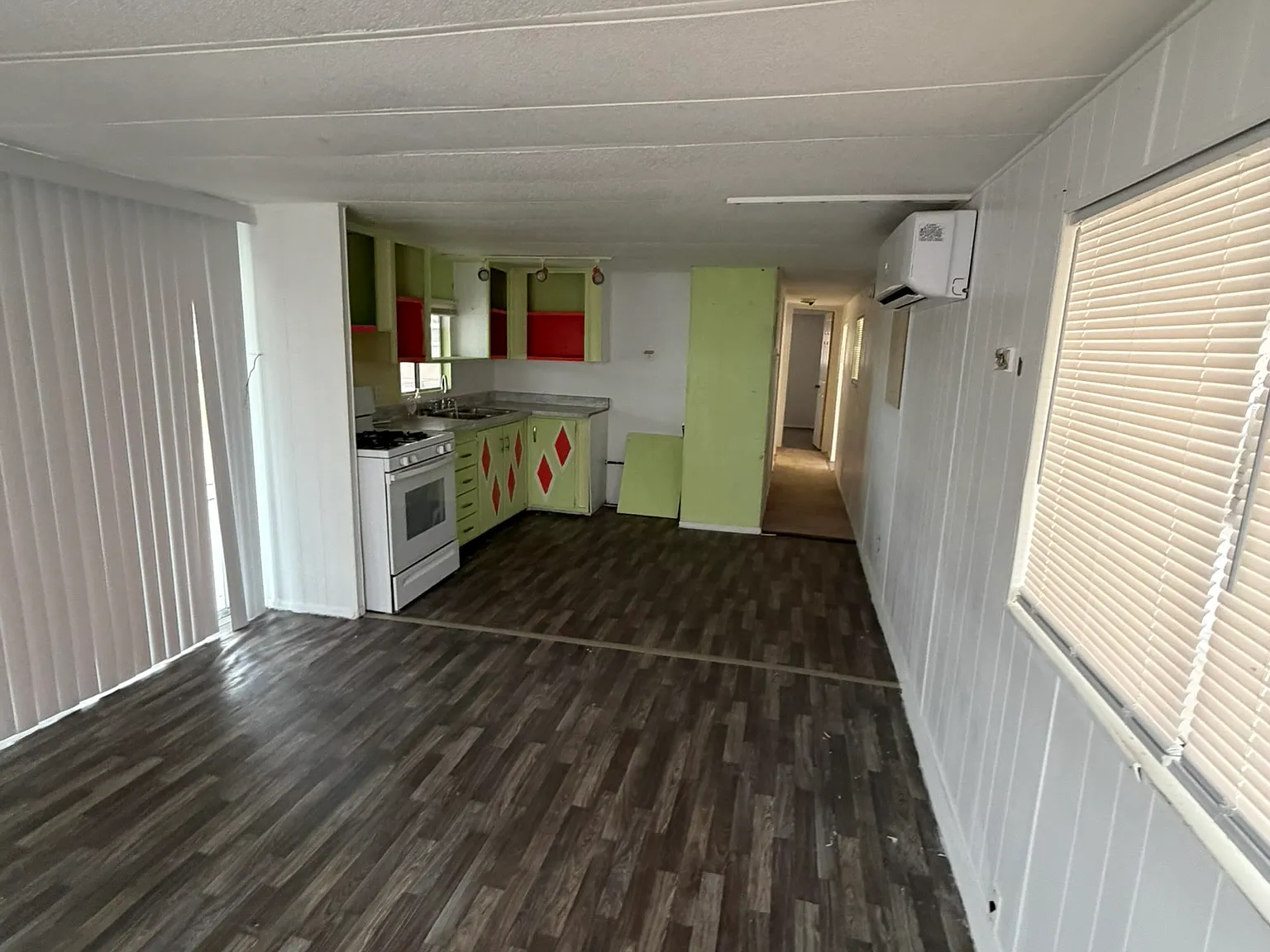 2 bed, 725 sqft, $895 — Photo 4