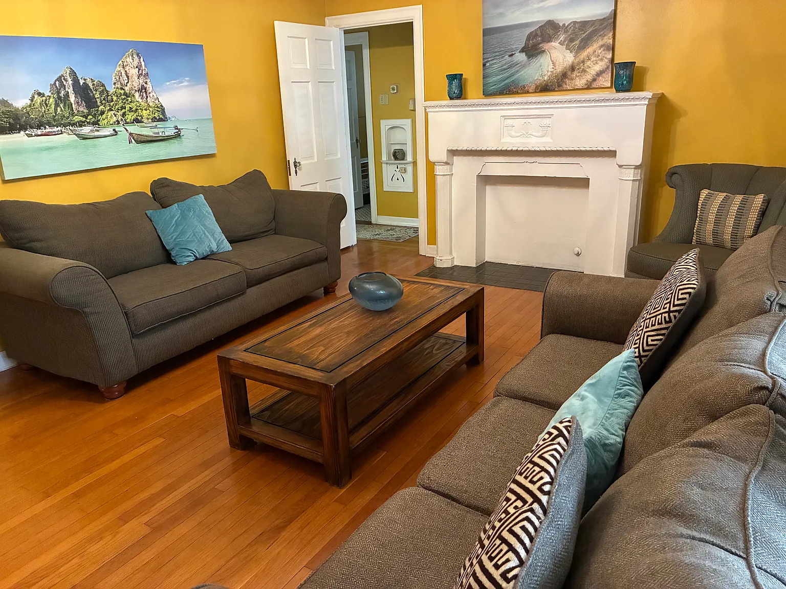 2 bed, 1300 sqft, $1,375 — Photo 2