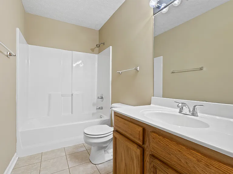 Briarwood Apartments — Photo 17