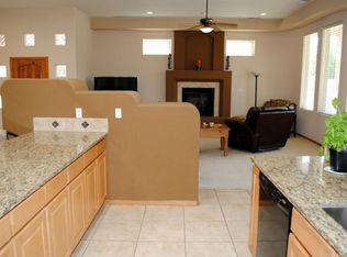 7428 Enchanted Sky Ln NE, Albuquerque, NM 87113
