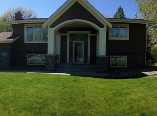 7120 Quail Cir, Eden Prairie, MN 55346