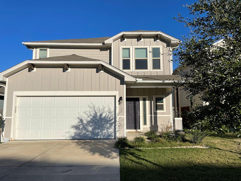 1st image of 107 Eagle Brook Ln