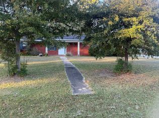 1205 Oakland St, Waynesboro, MS 39367