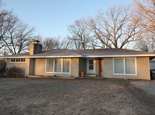 506 S Fawn St, Caney, KS 67333