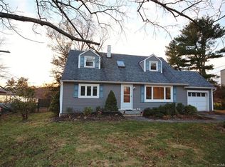 33 Bloomer Rd, Brewster, NY 10509