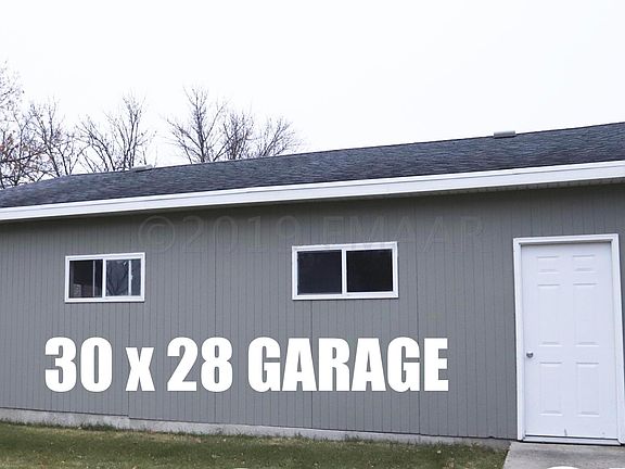 2nd image of 768 10 1/2 Ave W