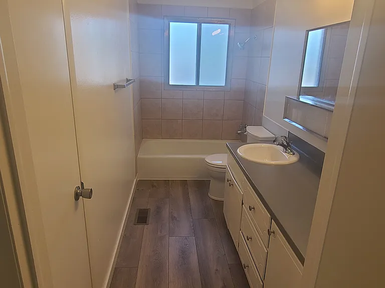 4002 S Madison Ave #1 — Photo 5