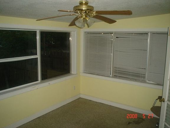 Sunroom/Guest Room off Livingrm w/French Doors