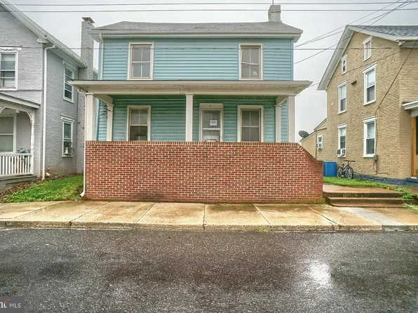 71 E York St, Biglerville, PA 17307