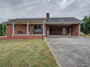 3876 Puetts Chapel Rd, Dallas, NC 28034