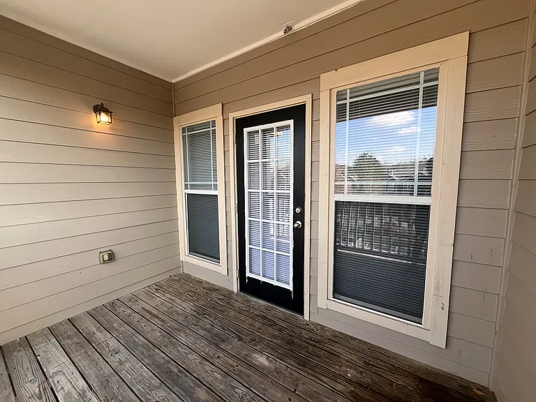 Wesley Kensington Apartments at Stonecrest — Photo 501