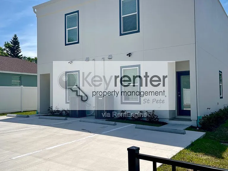 2703 N 24th St #1 — Photo 25